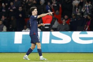 亚博体育-维蒂尼亚：让点给李刚仁找信心 金球奖？集体荣誉高于个人荣誉