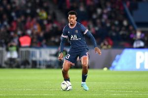 亚博体育-巴黎欧冠联赛阶段名单：新援舍瓦利耶、扎巴尔尼入选，金彭贝落选