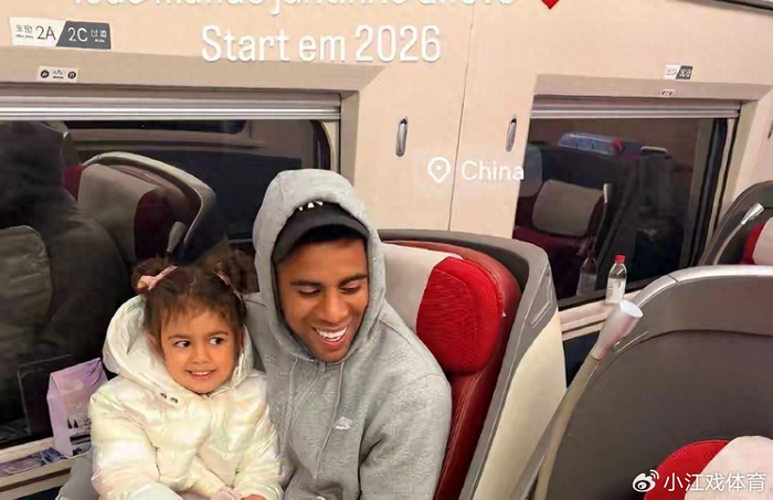 亚博体育-巴西球星接妻儿来华过年，是作秀还是真融入？|古斯塔沃|路易斯-古斯塔沃|古斯塔沃-博乌|文化|球迷_新浪体育_新浪新闻